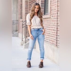 Kancan Clanton High Rise Mom Fit Jeans Size 29